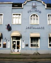 vchod do restaurace
