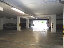 Pronájem garážového parkovacího stání - Hradec Králové – Moravské Předměstí