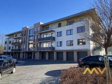 Pronájem bytu 2+kk, 73 m2/B + park. stání, Hradec Králové - ul. Antonína Petrofa.